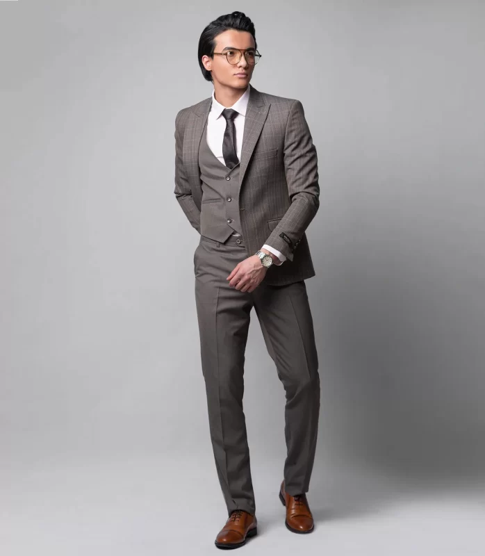 خرید کت و شلوار اداری در کرج از مرماریس-مرماریس